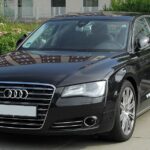 Audi A8 D4 przed liftingiem, widok od przodu – zdjęcie poglądowe